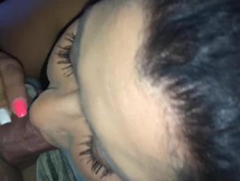 1st Timer On Cam - Сосание, завязывание рта и глубокая глотка как у профессионала! Супер ПОВ 1st Timer On Cam - Сосание, завязывание рта и глубокая глотка как у профессионала! Супер ПОВ