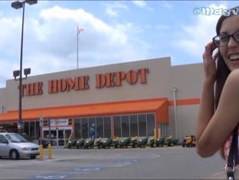 Рискованный B-Day Public Ohmibod Masturbation & Facial