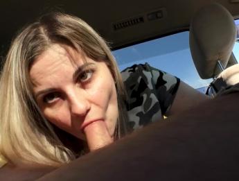 Секретарь и Босс - Фэнтези Публичный минет в машине на парковке Ikea