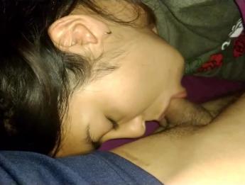 Чилийская девушка делает мне минет - POV