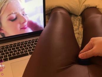 смотреть, как девушки получают маски для лица с моими любимыми леггинсами из спандекса