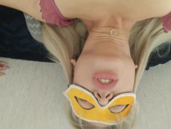 голодная сестра кончает от анала и глотает сперму