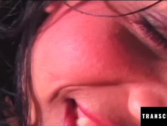 Групповушка трансвистит вечеринка с бразильским пареньком